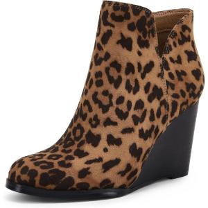 LAICIGO Womens V Cut Wedge Ankle Booties Zip-up Closed Toe Stacked Heel Faux Suede Winter Boots(Leopard)