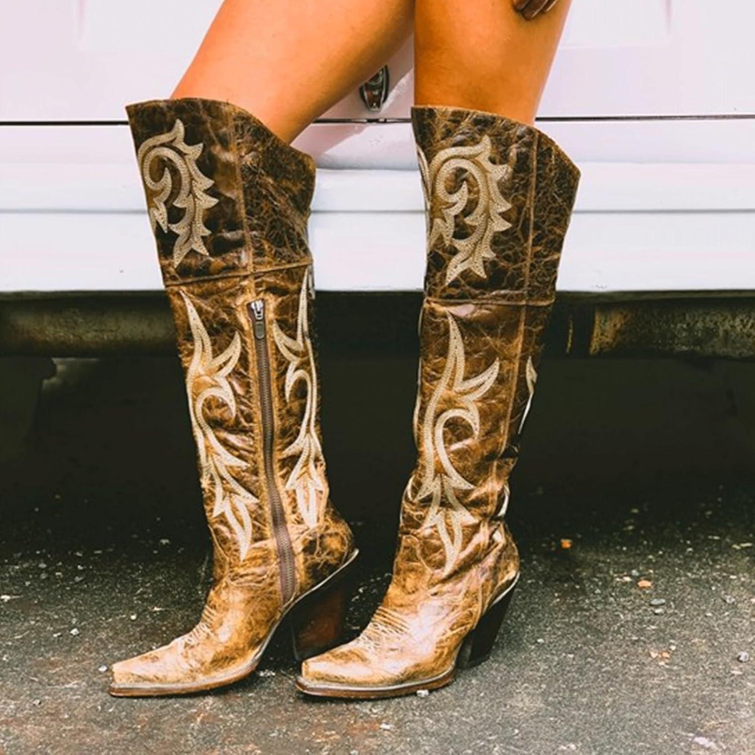 imageFGRID Bottes de Cowboy auDessus du Genou pour Femmes Bottes Western miMollet brodes Bout carr rtro Doublure en Fausse Fourrure Bottes Chevalier en Cuir Vieilli lhiverBrown Marron