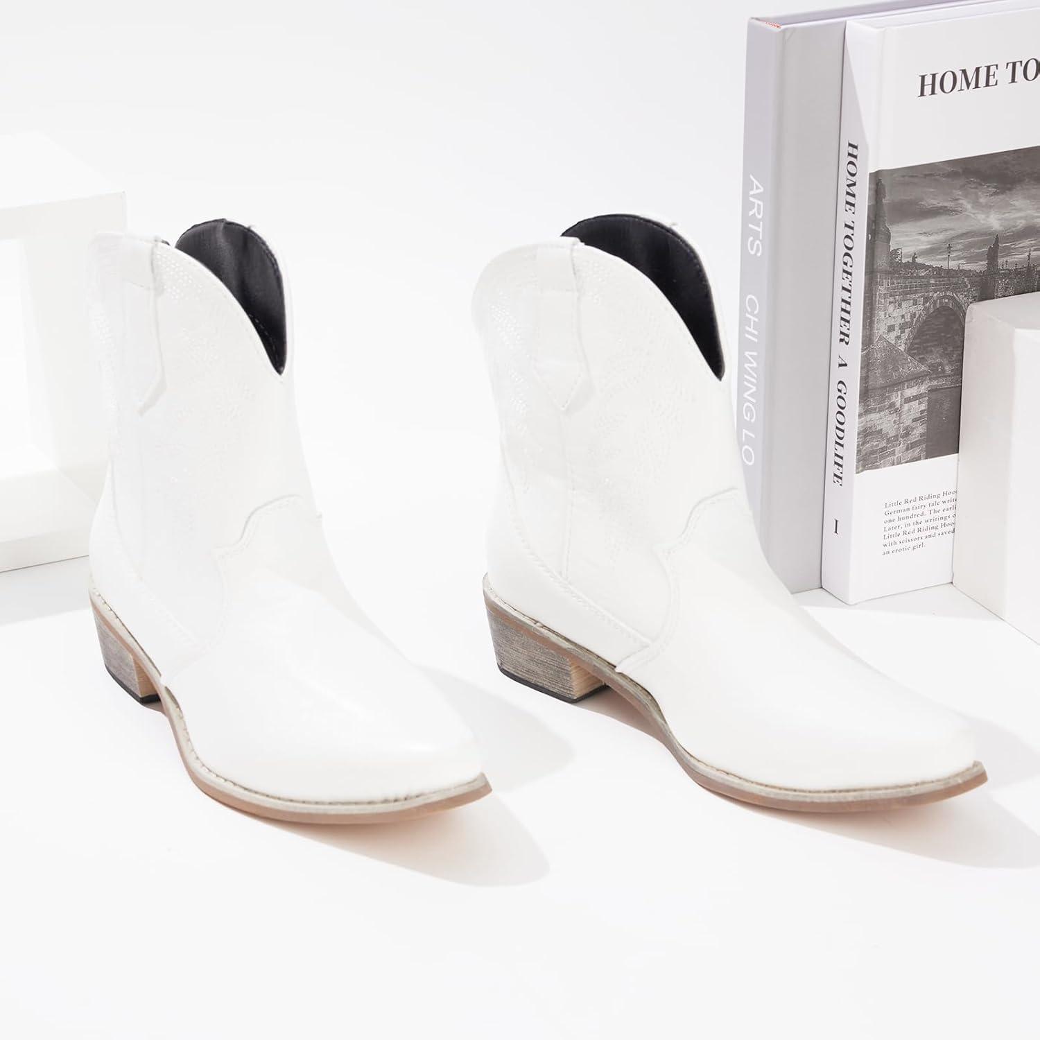 imageRemxi Bottines de cowboy western bout pointu pour femmeBlanc