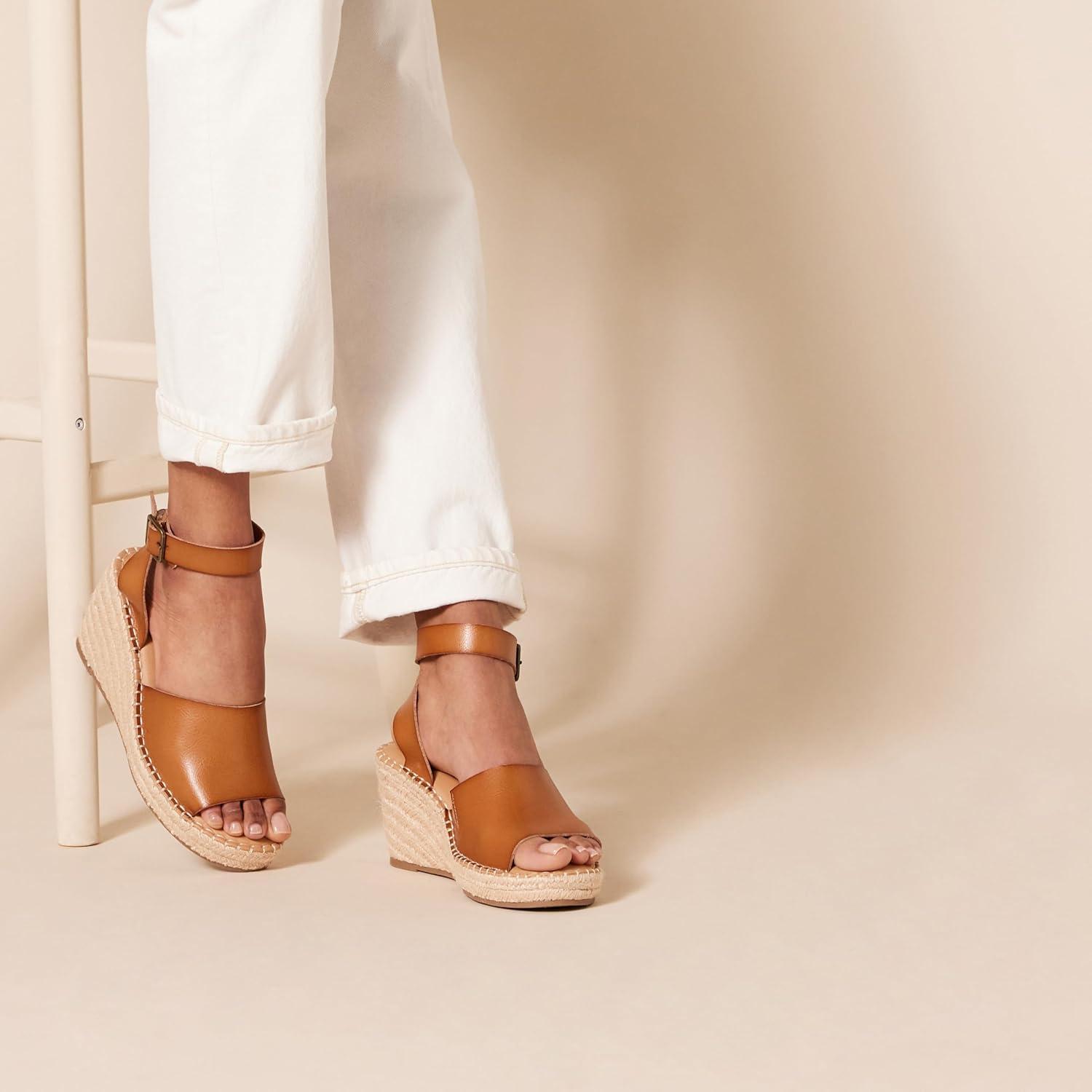 imageAmazon Essentials Sandale Espadrille Compense Confortable FemmeHavane