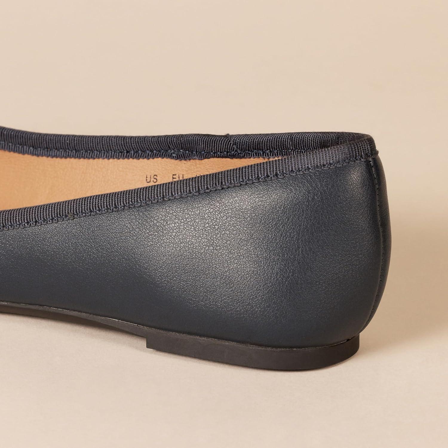 image:imageAmazon Essentials Femme Ballerines BillieBleu Marine