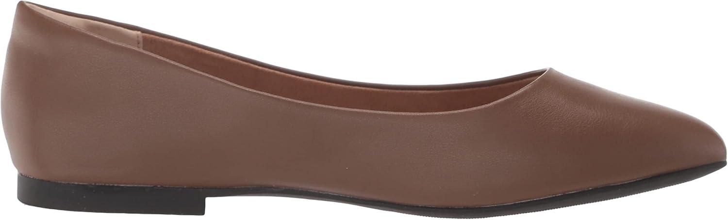 image:imageAmazon Essentials Femme Ballerines Bout PointuChocolat