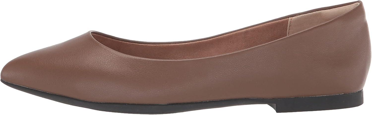 image:imageAmazon Essentials Femme Ballerines Bout PointuChocolat
