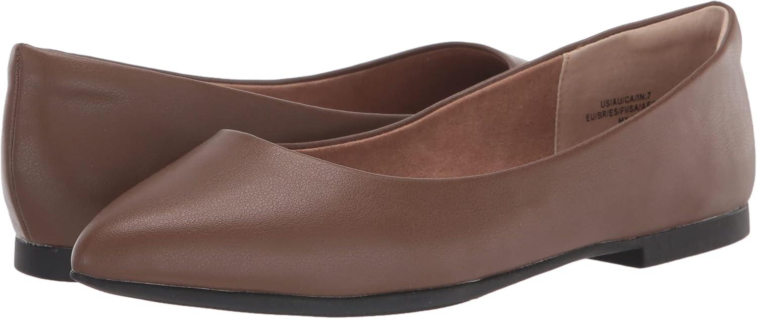image:imageAmazon Essentials Femme Ballerines Bout PointuChocolat