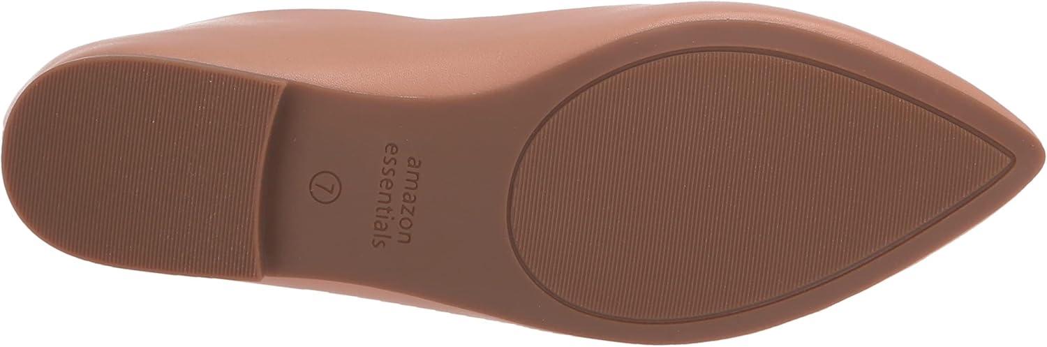 image:imageAmazon Essentials Femme Ballerines Bout PointuFauve Clair