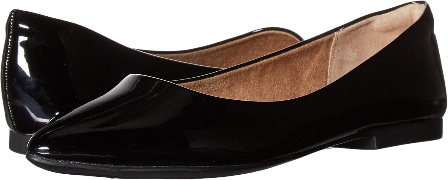 image:imageAmazon Essentials Femme Ballerines Bout PointuNoir Vernis