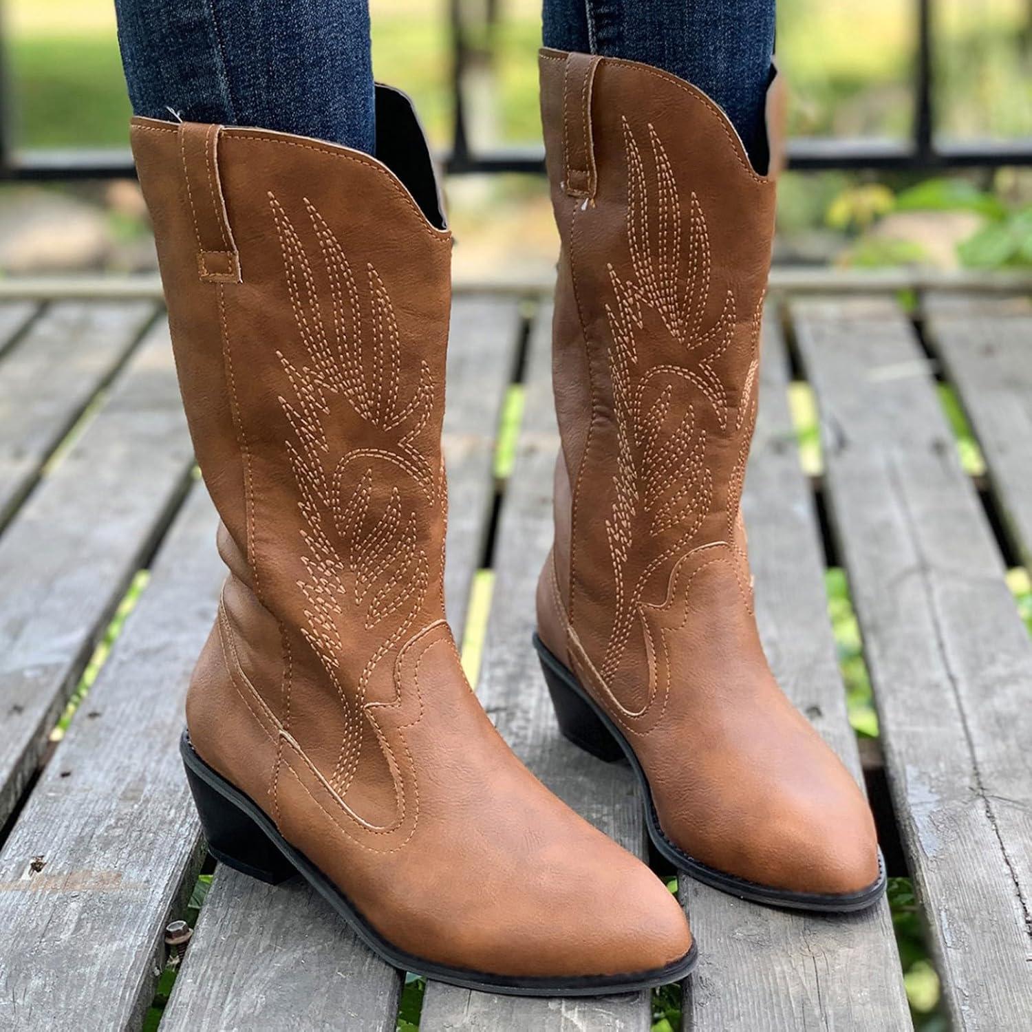 image:imageGenerisch Bottes de cowboy en cuir pour femme Bottes western brodes mimollets Chaussures de cowgirl de haute qualit pour femme avec forme de chaussure normale Bottes la mode miveau BottesMarron
