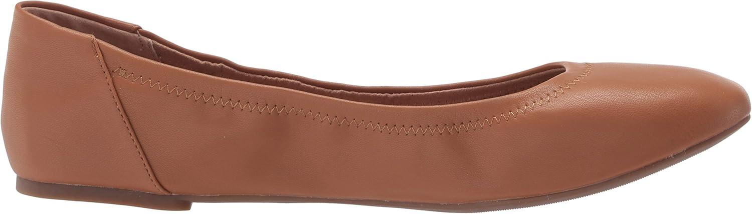 image:imageAmazon Essentials Ballerines Belice FemmeChameau