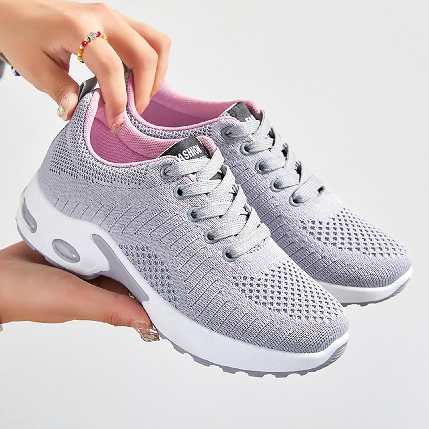 image:imageFemme Chaussures de Running pour Course Sports Fitness Respirant Mesh Gym Outdoor Trail Jogging Walking Tennis Baskets athltique Sneakers pour Femme03 Gris