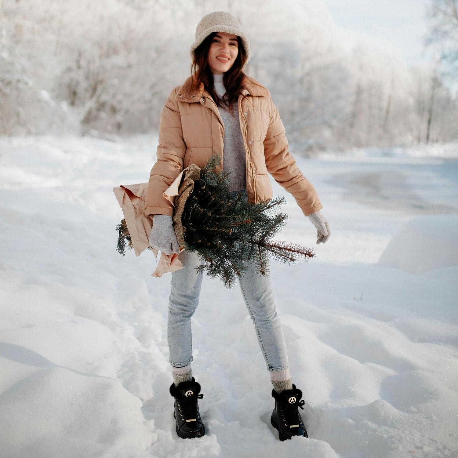 image:imageGLAMORA Bottines chaudes dhiver pour femmes Baskets antidrapantes bottes impermables fermeture clair intrieure bottines confortables lacets pour la marche en extrieurBlack With Gold Accessories