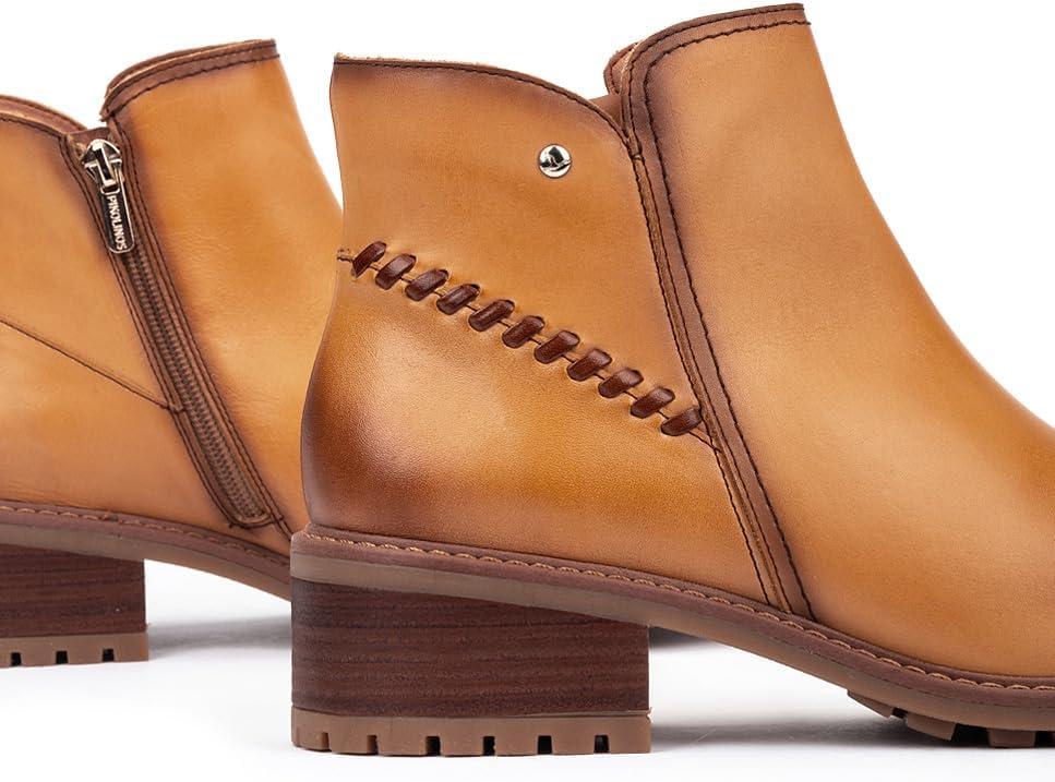 image:imagePikolinos Bottines Talon en Cuir Medina pour FemmeVainilla