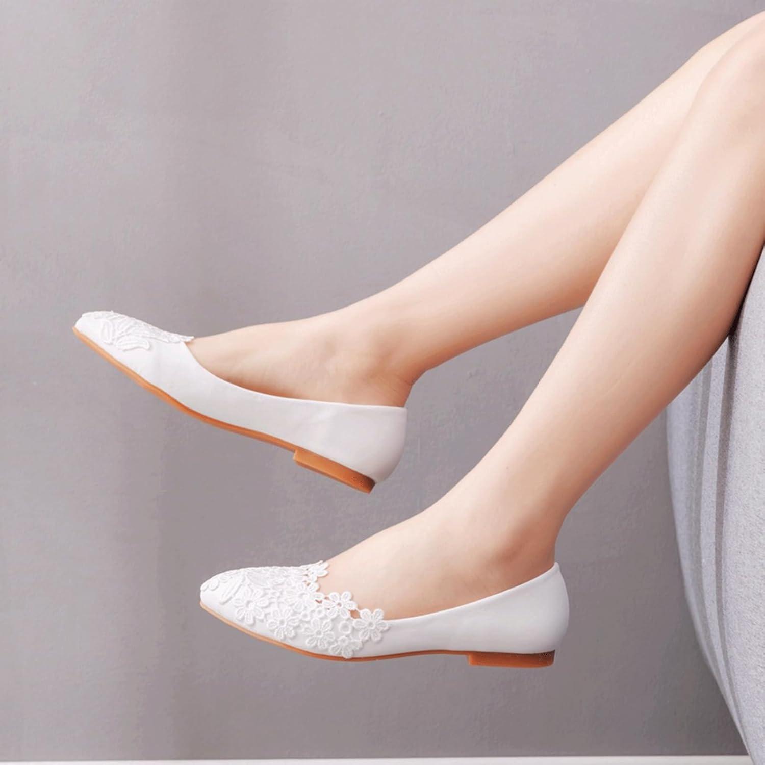 image:imageFGRID Chaussures Plates de Ballet pour Femmes Chaussures de marie Ballerine dcoupes en Dentelle Blanche Bout Pointu Chaussures Dolly Mariage Bout ferm Grande TailleWhite Blanc
