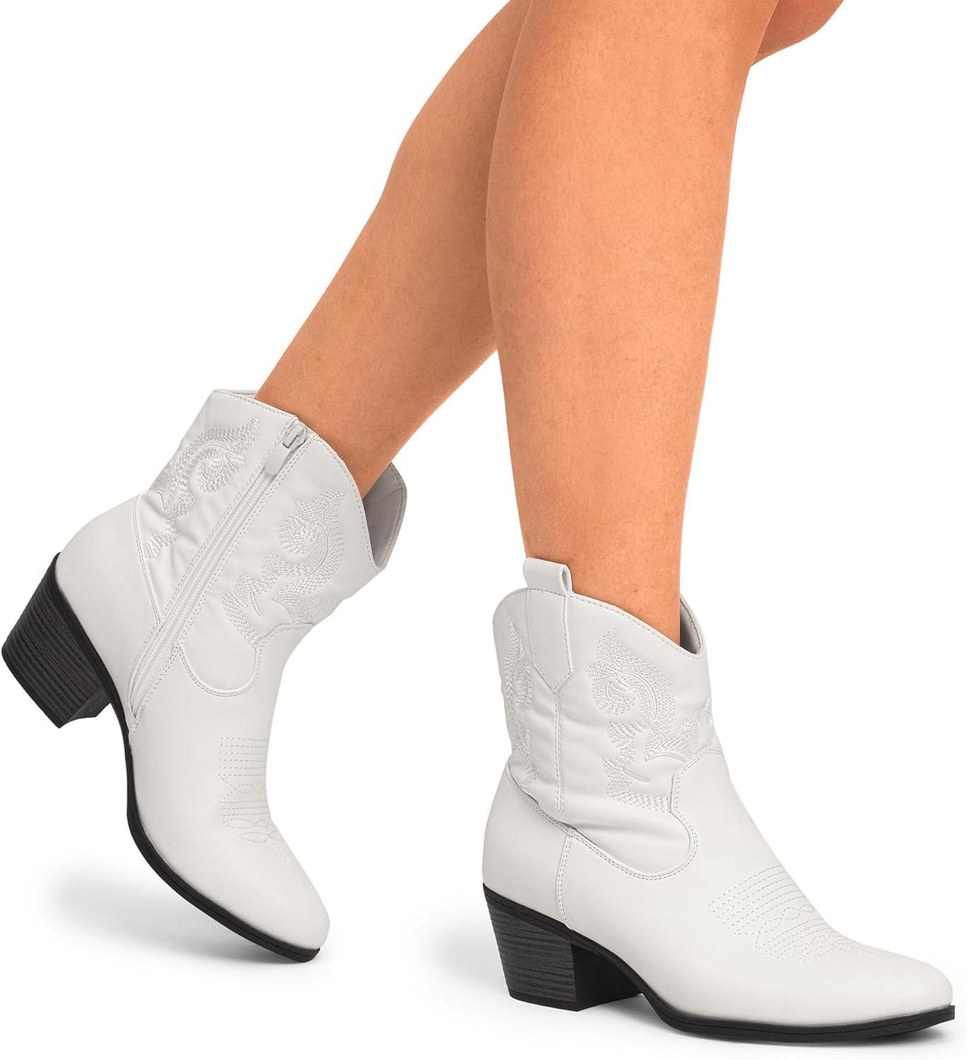 image:imageDREAM PAIRS Bottines de cowboy et cowgirl brodes pour femme Style western Talon bas et pais Bout rond Pour lautomneBlanc