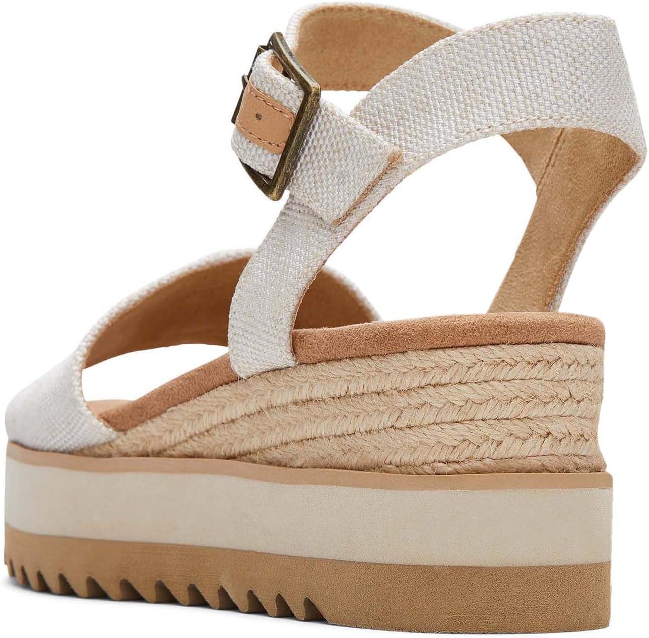 image:imageTOMS Sandales Diana pour femme large largeur Daim bleu ciel dlavTeinture Naturelle pour Fil Large 1