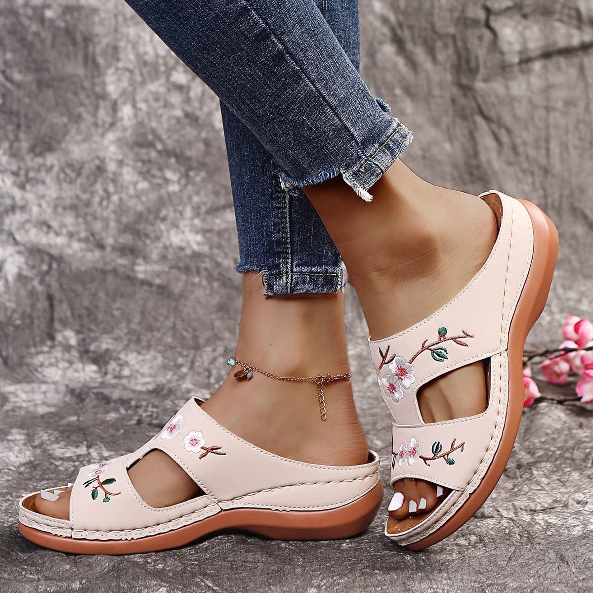 image:imageOnsoyours Sandales Compensees Femme Confortable Mules t Plateforme Bout Ouvert Rome Chaussures Vintage Pantoufles pour Plage Vacances SlippersD Beige