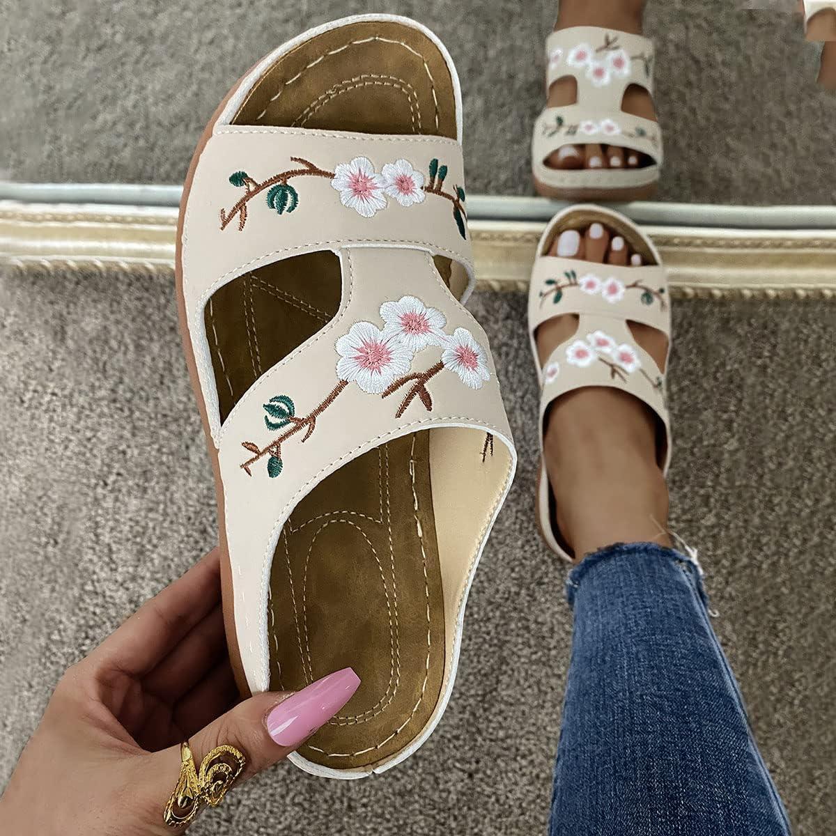 image:imageOnsoyours Sandales Compensees Femme Confortable Mules t Plateforme Bout Ouvert Rome Chaussures Vintage Pantoufles pour Plage Vacances SlippersD Beige